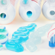 Tres consejos para elegir tu pasta dental